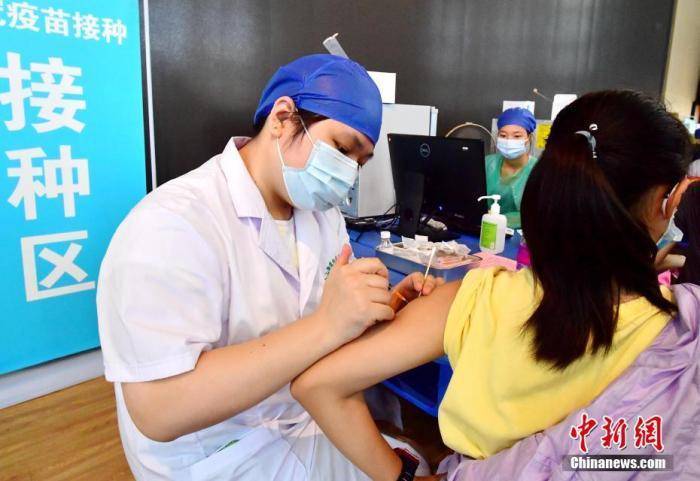 多國(guó)專(zhuān)家：比新冠病毒更致命的是“政治病毒”